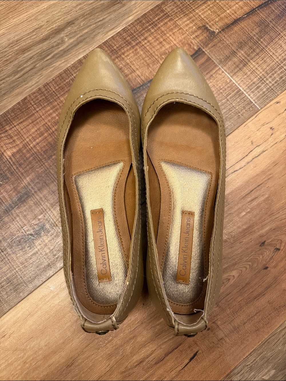 Calvin Klein Jeans Women's Camel Pointed-Toe Flats